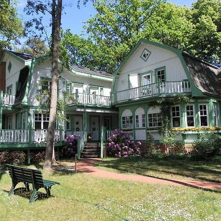 Landhaus Victoria Ostseebad Boltenhagen Exterior foto